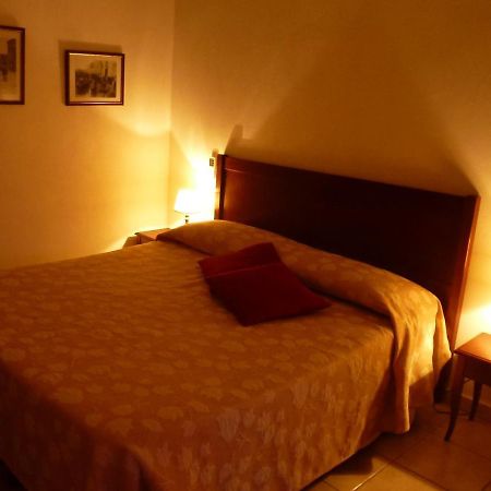 Casale Praia Letojanni Extérieur photo